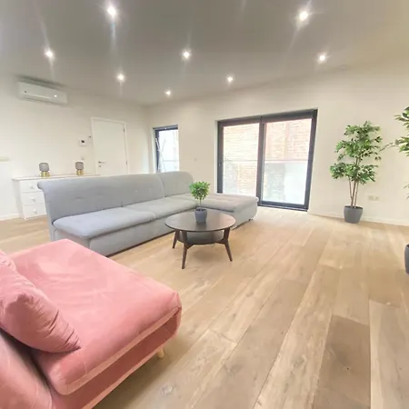 Apartment The Square